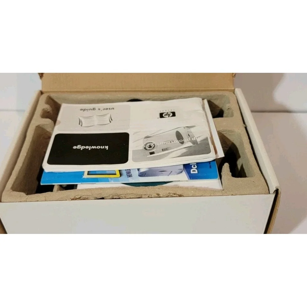 HP PhotoSmart 215 1.3MP Digital Camera Complete‎ Set Works *Parts Or Repair*